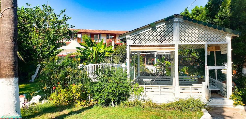 Erendiz Garden Hotel Kemer Exterior photo